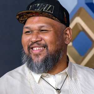 Earl Baylon